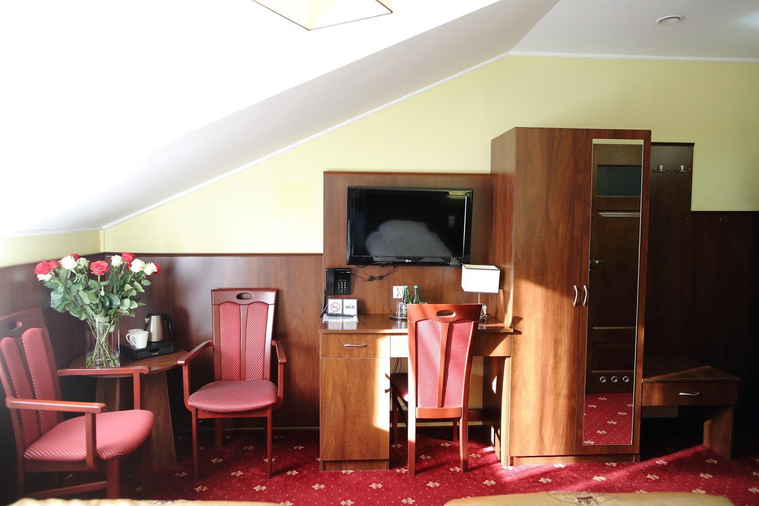 Hotel Kalchem Brzozie Ngoại thất bức ảnh