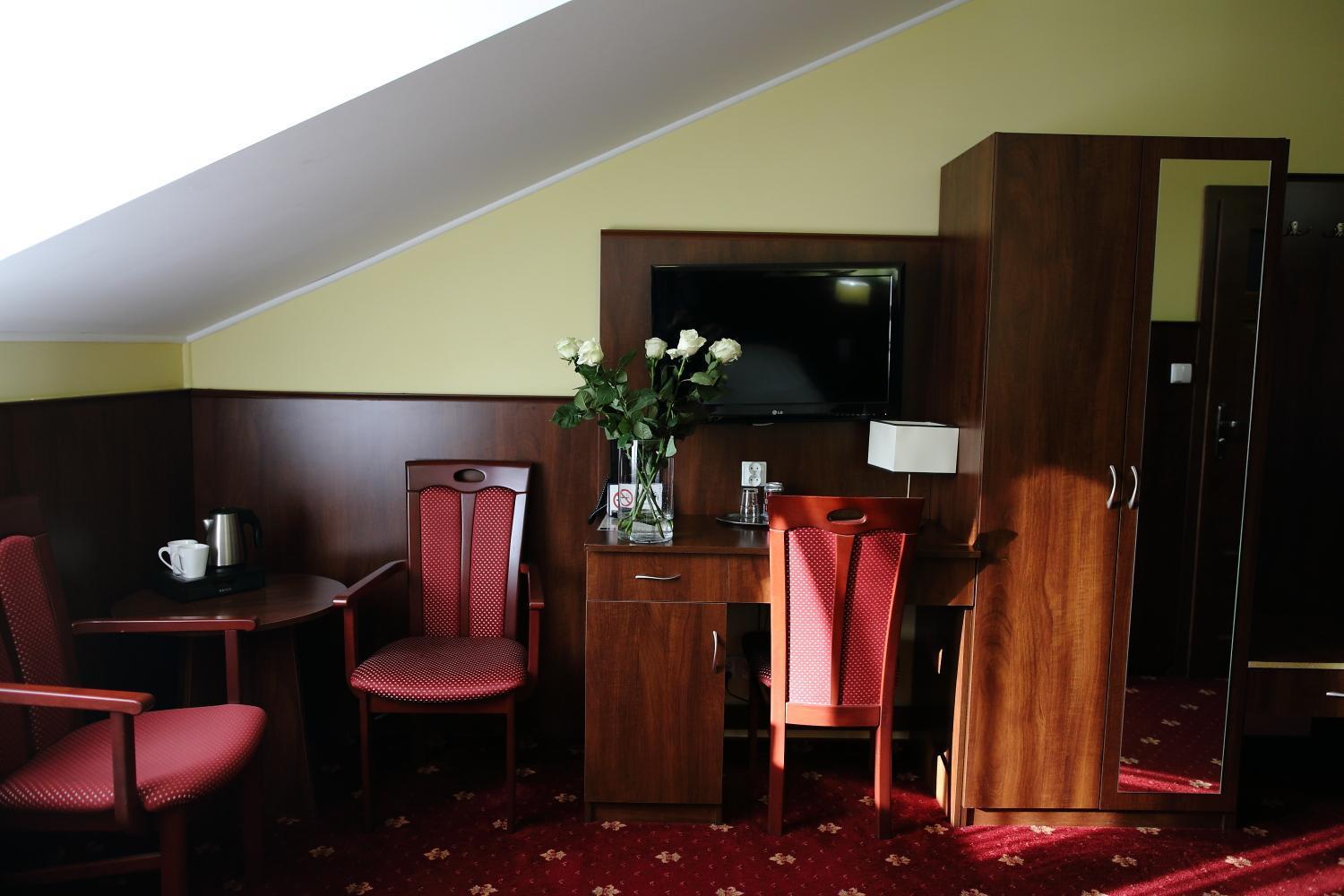 Hotel Kalchem Brzozie Ngoại thất bức ảnh