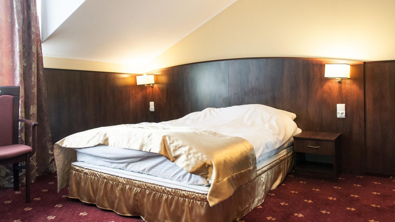Hotel Kalchem Brzozie Ngoại thất bức ảnh